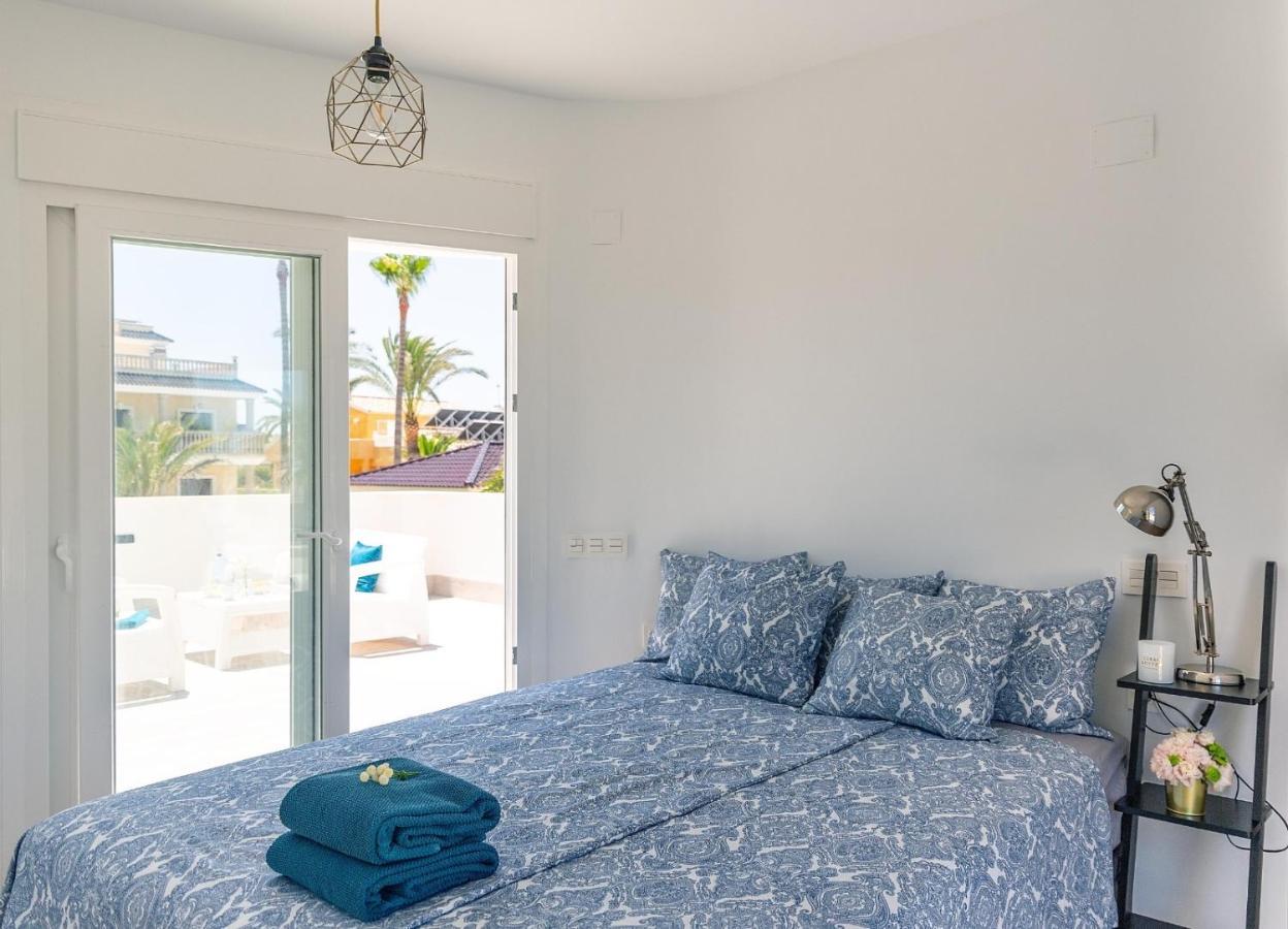 Beach Villa Playa Flamenca โอริอุเอลา ภายนอก รูปภาพ