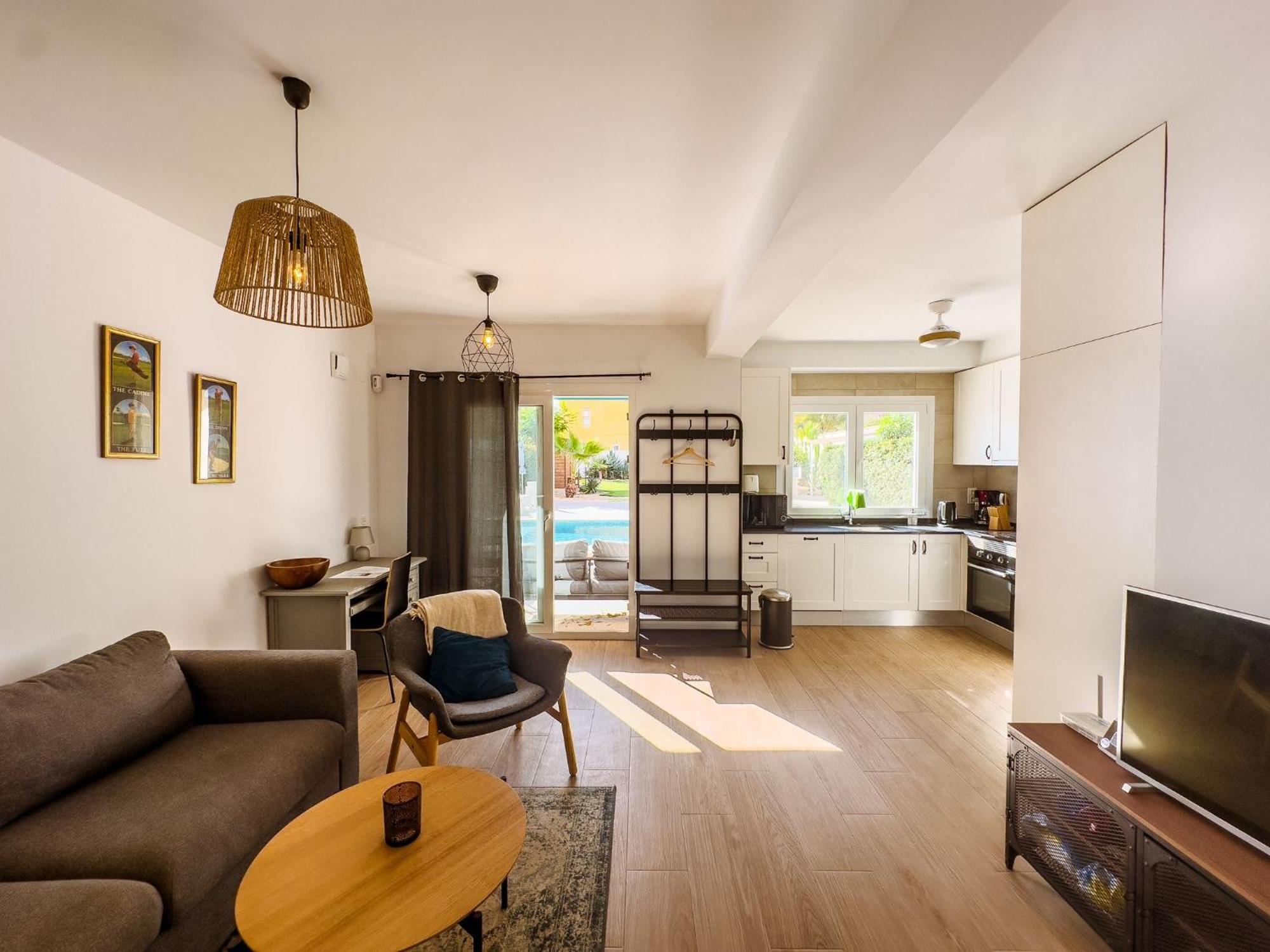 Beach Villa Playa Flamenca โอริอุเอลา ภายนอก รูปภาพ